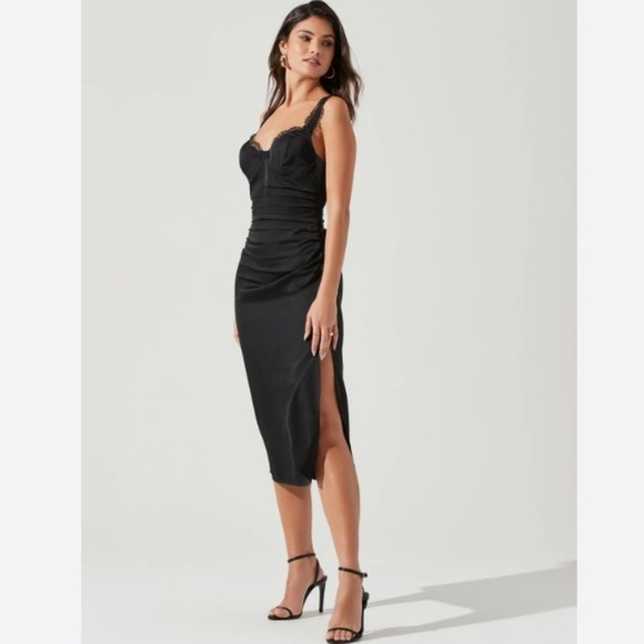 ASTR the Label Alva lace trim corset style black midi dress. Size XS. - Picture 1 of 8